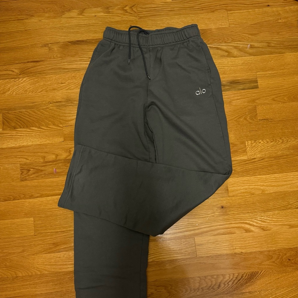 All wide leg sweatpants